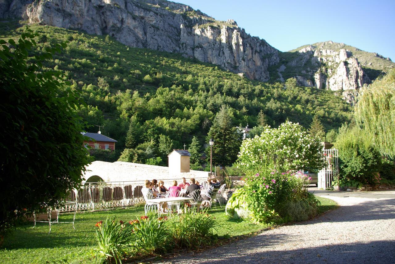 Hotel Le Mirval La Brigue Exteriér fotografie